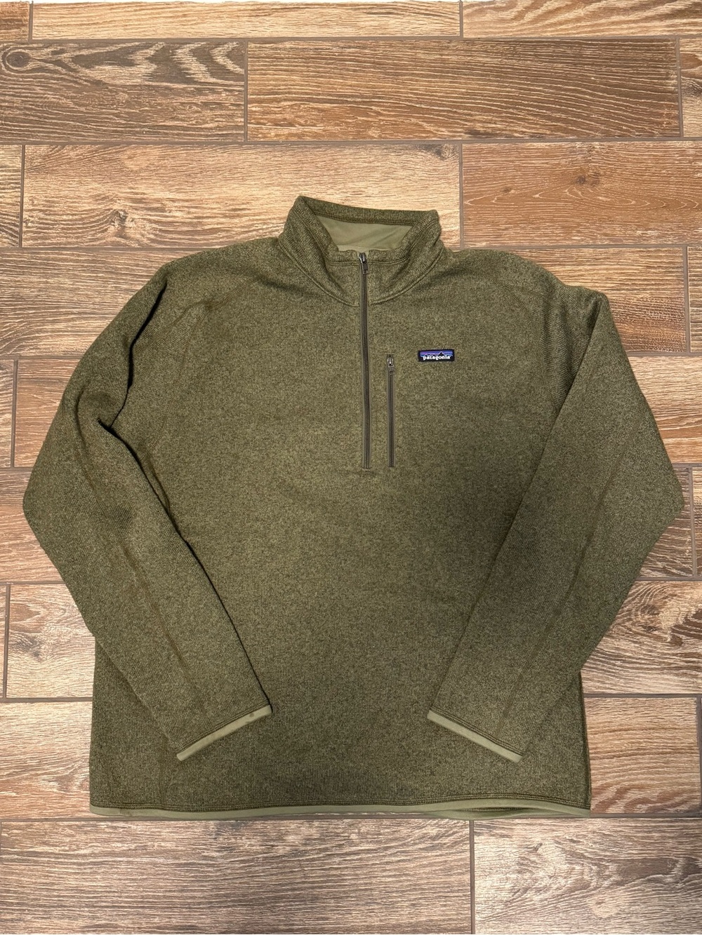 Patagonia Men’s Olive Zip-Up Fleece Pullover
